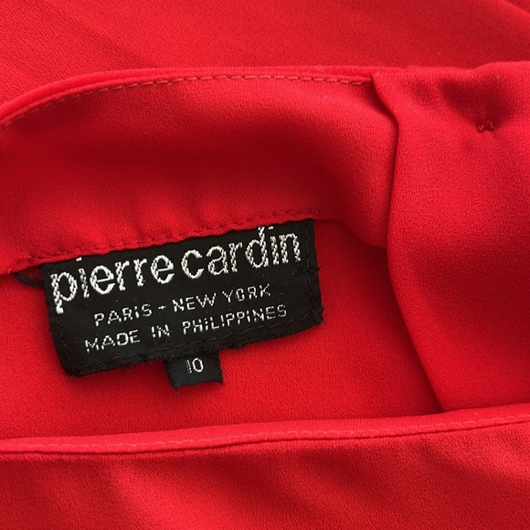 NWOT Classy, Sophisticated Pierre Cardin Red Blouse | Size 10 | Buttons on Back - Picture 10 of 11